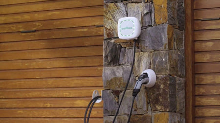 Wallbox Pulsar Plus 22kW + POWER BOOST + Kábel tartó – Fehér - 7m
